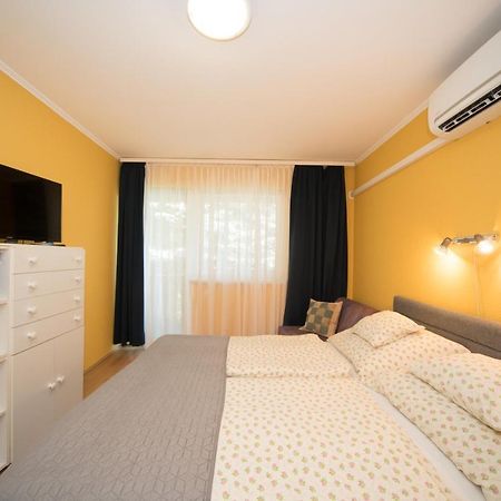 Siesta Vendeghaz Villa Егер Екстериор снимка