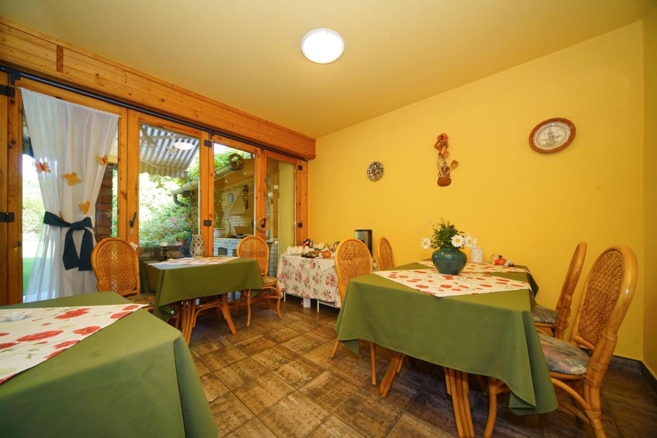 Siesta Vendeghaz Villa Егер Екстериор снимка